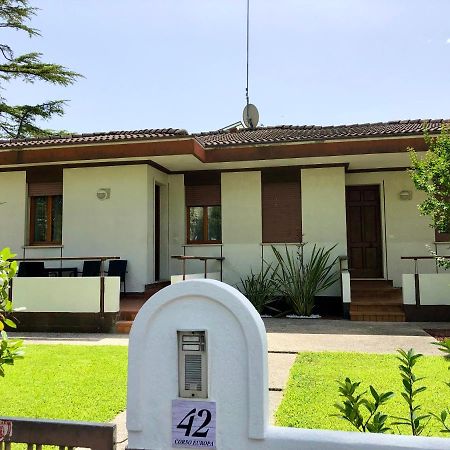 Bungalow Cavallino Lido Екстер'єр фото